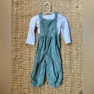 Carters overall outfit. Size 12 months.